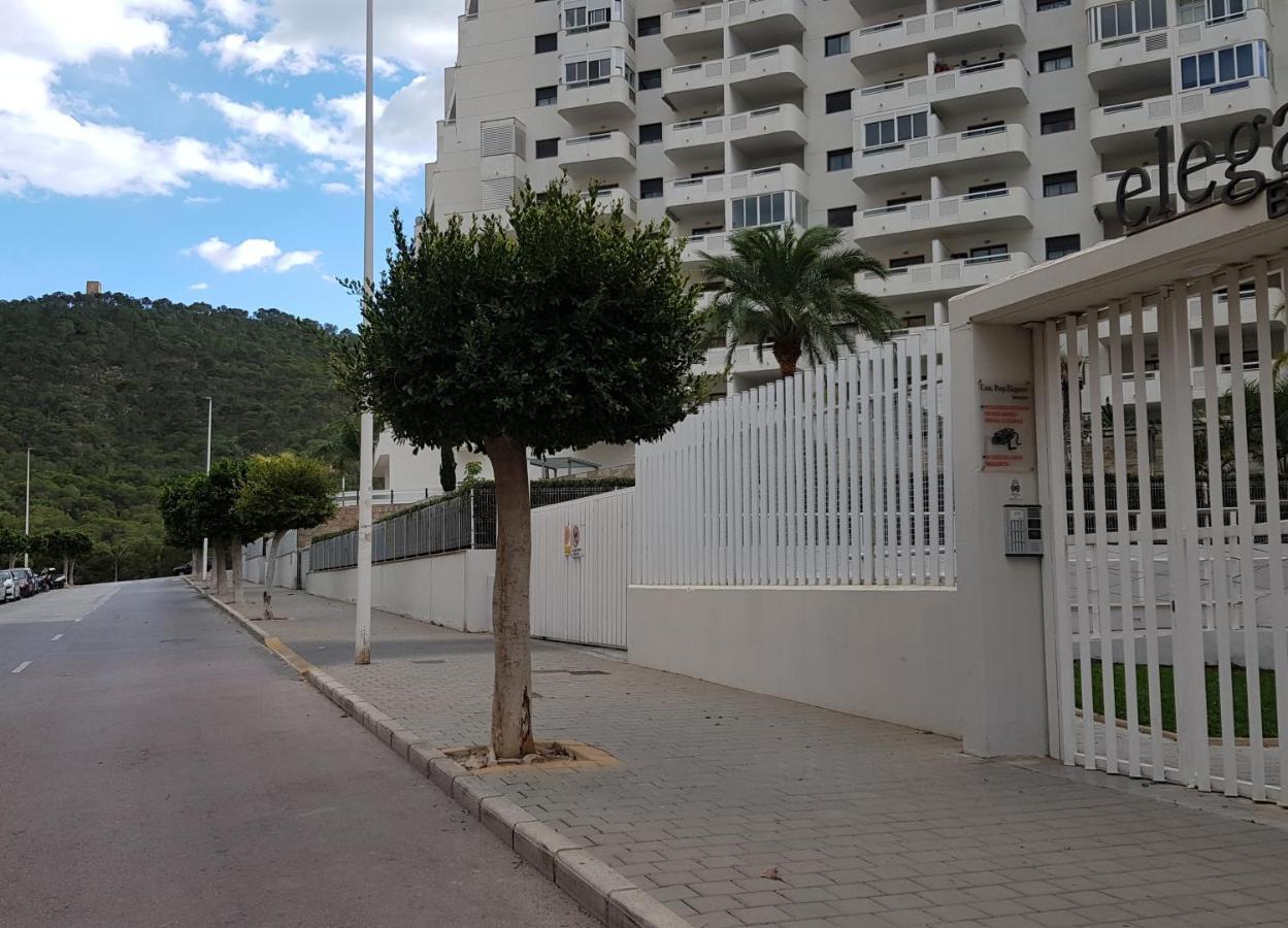 Elegance Apartment Benidorm Bagian luar foto