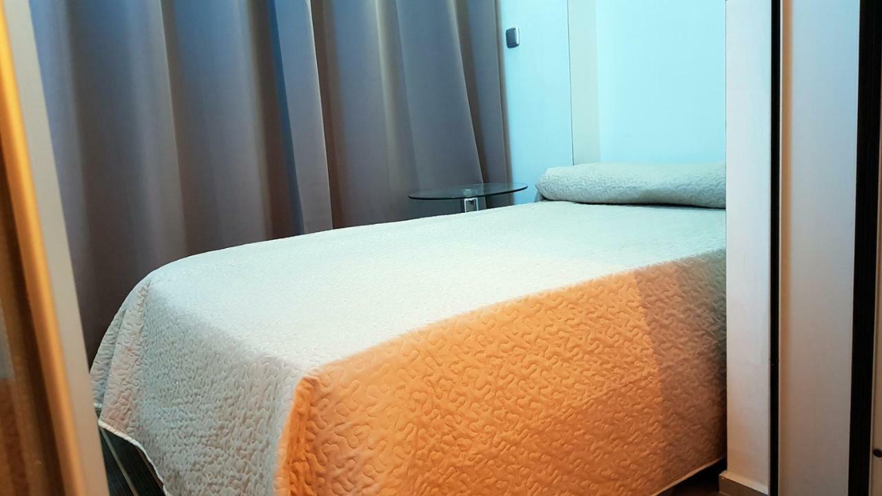 Elegance Apartment Benidorm Bagian luar foto